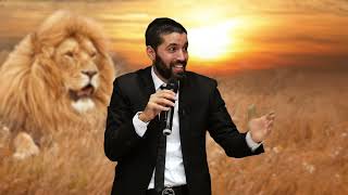 אם תעשו את זה תמשכו שפע בלי סוף לחיים שלכם 💰 הרב שניר גואטה עם סוד השפע - עם כתוביות בעברית (הרב שניר גואטה) - התמונה מוצגת ישירות מתוך אתר האינטרנט יוטיוב. זכויות היוצרים בתמונה שייכות ליוצרה. קישור קרדיט למקור התוכן נמצא בתוך דף הסרטון