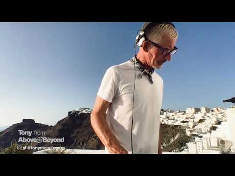 Tony McGuinness @ Anjunadeep Sunday Deep 16 play El Bastardo - What We Got (Madraas Remix)