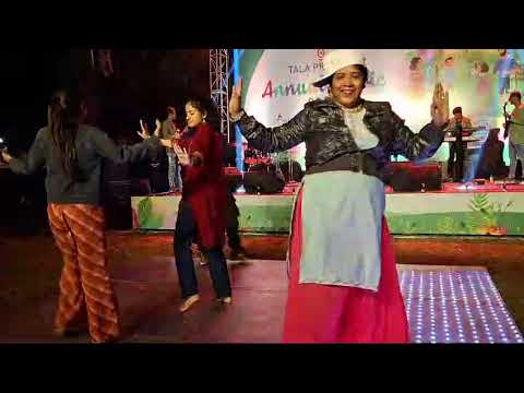 আমি একাই একশো।