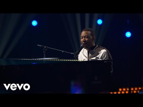 John Legend - Love Me Now (Live on the Honda Stage at iHeartRadio Theater LA)