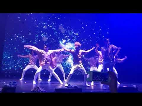 SF9 - Roar [Live in Mexico]