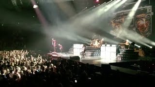 Green Day &quot;Too Dumb To Die&quot; (Live) - Multi-Camera