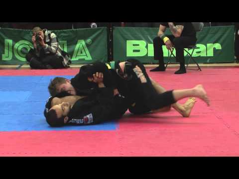 UK PREMIER BJJ 2013 SUPER FIGHT - KEVIN COX (PEDRO BESSA BJJ) V MARCO CANHA (CHECKMAT)