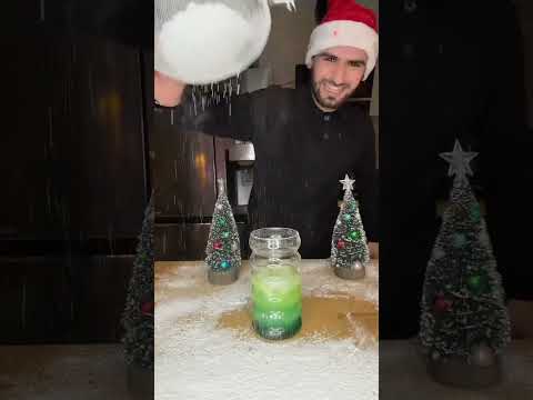 Mocktails de Noël On a pas pu doser la -neige- désolé Ingrédients ✨🎉 #short #shorts #ashMatt