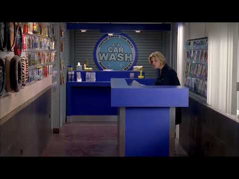 Breaking Bad - Skyler White demonstrates money laundering