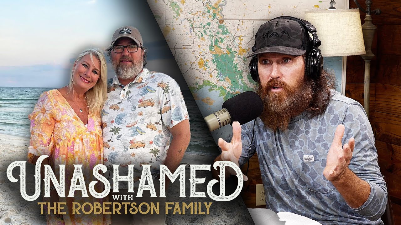 Ep 979 | Lisa Undergoes a Second Breast Cancer Surgery & Jase Would Get a Pedicure for One Reason