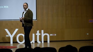 Profesyonelliğin Sanatı: Zorlukları Kucaklamak | Emin Moğulkoç | TEDxBAL Youth