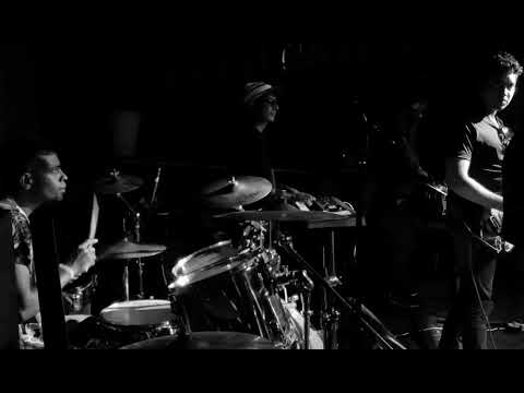 Jayasri - Piyamanne / Alpha Blondy - Sebe Allah - Reggae Night 26/03/2021