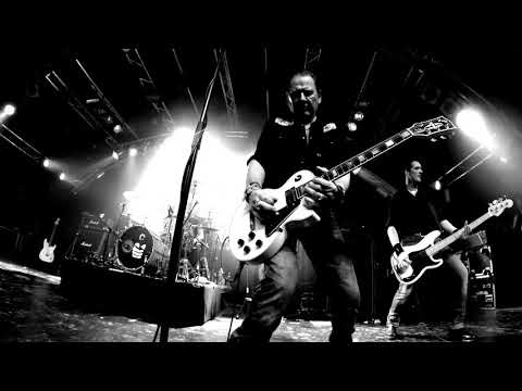 Extrabreit - Sturzflug (Live WBT Hamburg Markthalle 30.12. 2017) [Offizielles Video]