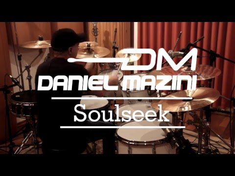 Daniel Mazini -  Soulseek (Evan Marien/Dana Hawkins)