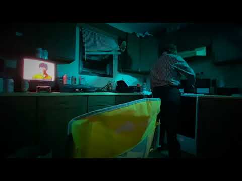 W.C. FIELDS REPORTEDLY PAID FIFTY DOLLARS TO HAVE A THIEVING COMIC'S LEGS BROKEN