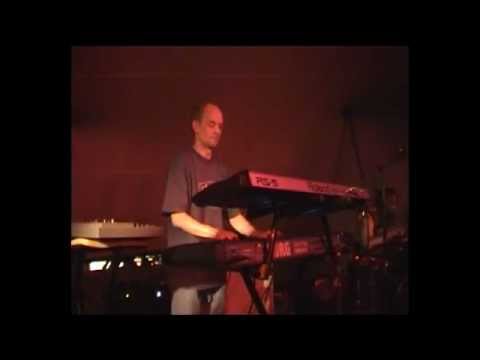 nucleus roots band live - Chi Wallah Stage - Lie Dem A Tell, Simon Dan, Moses, Zippa T-Fari