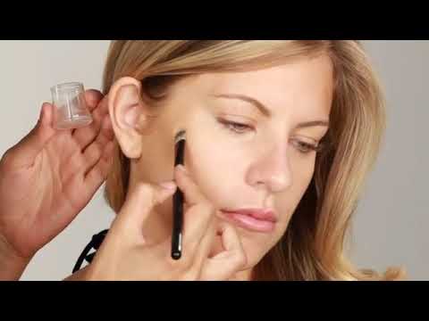 Consigli di trucco per nascondere le lentiggini