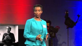preview picture of video 'Empowering women = transformative change: Immaculée Uwanyiligira at TEDxRoermond'