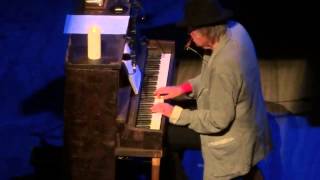 Neil Young - Someday - 1-16-14 Winnipeg
