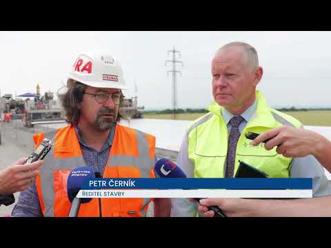 Stavba očekávaného úseku D1 u Přerova míří do finále