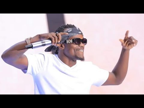 Dexa Mukyusa Ft Alien skin Akyamudde abantu nabaleka Mu  kasala Kubo