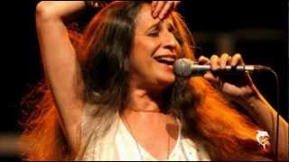 Vive - Maria Bethânia -  Salve Jorge - Letra Legendada