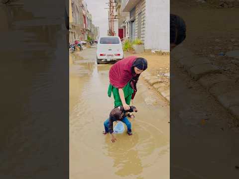 Bony ko poty 💩 a gyi😳😂 #chotaalivlogs #funny #prankvideo #comedy #funnyprank #cutebaby#trending