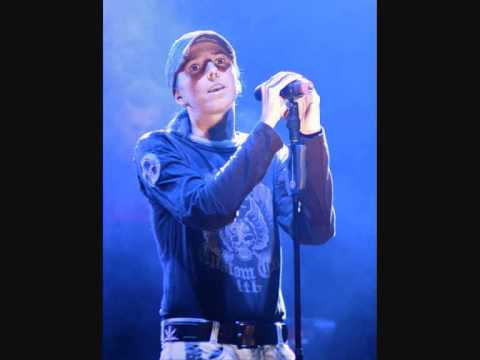 Sara Noxx   Wargames