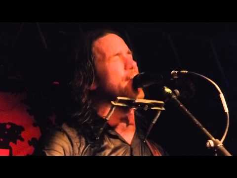 Chuck Ragan & The Camaraderie - Symmetry & Bedroll lullaby (Theaterfabrik München, 04.06.14) HD