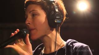 Poliça: &#39;Chain My Name,&#39; Live On Soundcheck