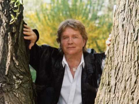 Piotr Miks - Can`t Help Falling in Love