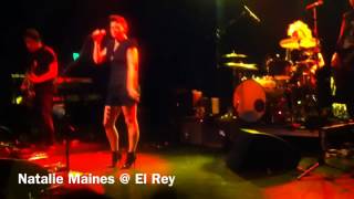 Natalie Maines rocks "Trained" at the El Rey