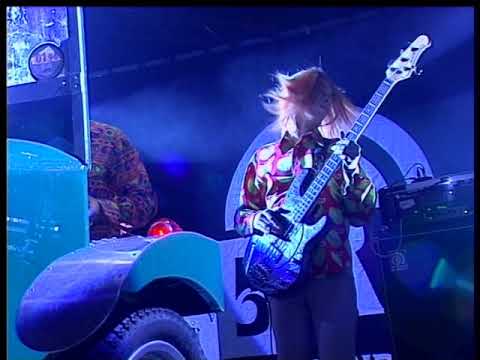 Bentley Rhythm Brace - Bentley's gonna sort you out (live at Nulle Part Ailleurs)