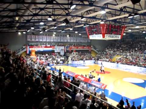 ŠIROKI ŠAMPION!!! VALOVI I NAVIJANJE U DVORANI "PECARA", 19.05.2010.