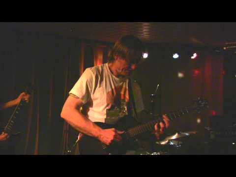 14 dannybarnesandthepianothrowers 2010-10-16 Number 5