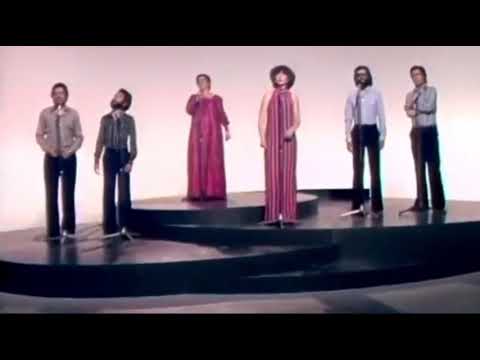 Mocedades - Eres tú / Adiós amor / Tómame o déjame / La otra España