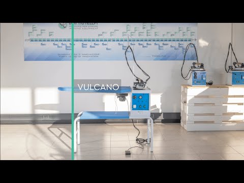 Vulcano, ironing board with boiler - Battistella