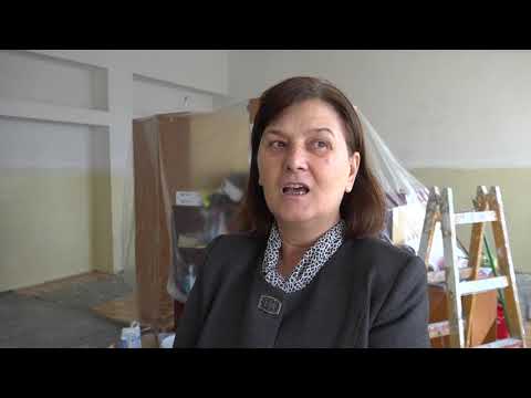 Përfundon gëlqerosja e klasëve në shkollën ''Ahmet Hoxha''