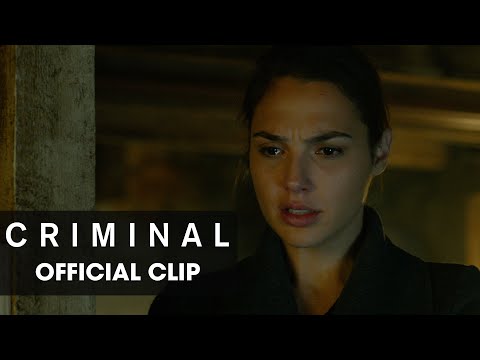 Criminal (Clip 'In My Head')