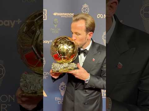 ✨🏆 Le Ballon d'Or 2026 prend la pose #ballondor #harrykane