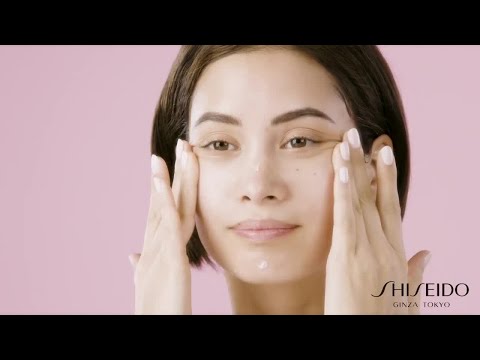 Shiseido Baltas Lucent Brightening Gel Kreminis, 50 ml video