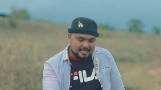 Download lagu PERGI dan MENGHILANG - Roy Sapulette (^ Musik Vidio ) mp3 Download lagu PERGI dan MENGHILANG - Roy Sapulette (^ Musik Vidio ) mp3