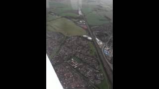 preview picture of video 'Grob Tutor 115e Over Didcot, Oxfordshire | Flying over England'