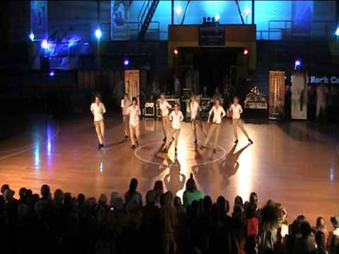 D4U Summer show 2011 - Elite groupe: Dancing in the rain