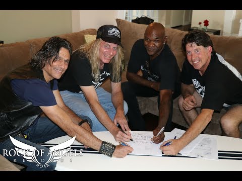 STEEL PROPHET Signs with ROAR! Rock Of Angels Records!