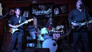 The Davanos - No Time