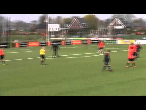 VV De Meern B1 - Almere City B2 de 4-0 van Kevin de Jong