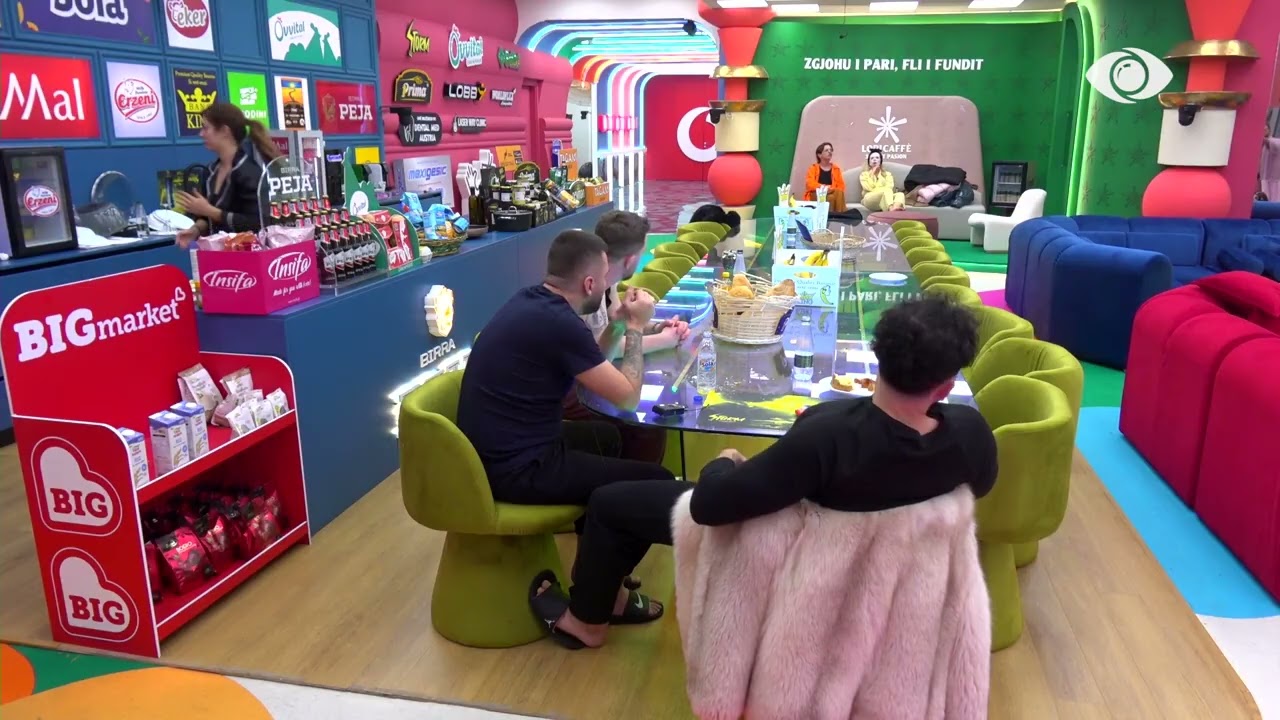 “Ik, mos e tund fare atë këmbë”/ Vserlo-Rozanës: Do ta tus dhe pak, e kam programuar 5 minuta për ty