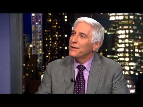 Surgeon general issues warning about e-cigarettes and teenagers