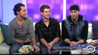 Restless Road joins Us in Studio