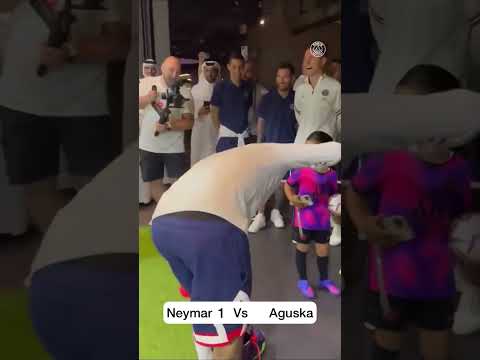 Neymar vs Aguska⚽️⚽️ penalty challenge 🔥🔥 #neymar #aguska #freestylefootball  #footballtricks #psg