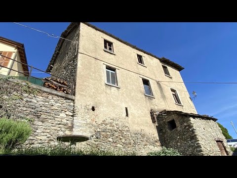 SOLD 🏠  Rustico da Ristrutturare Cremia - Agenzia Immobiliare Tre Pievi