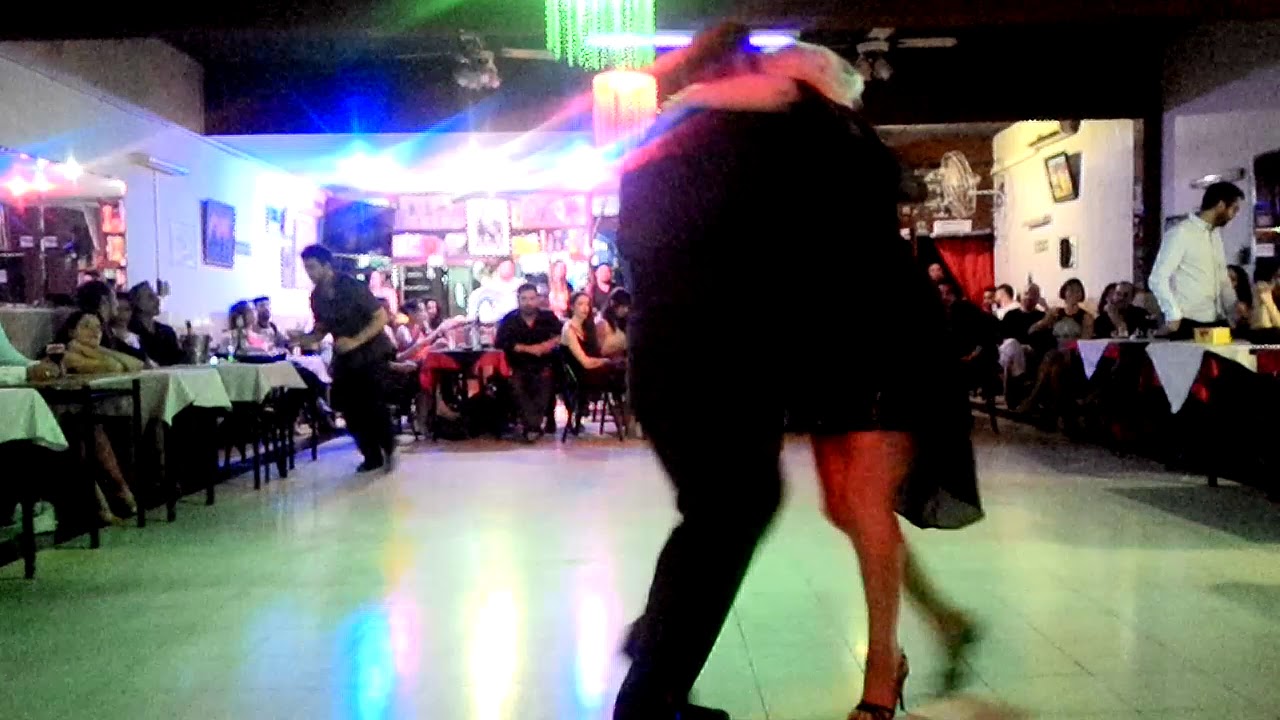 Yanina Erramouspe y Leo Ortiz 13/12/17 video 2