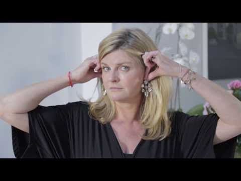 Get the Glamour Look: -  How to create quick celeb glamour look with Susannah Constantine